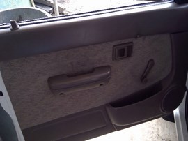 1999 TOYOTA TACOMA, WHITE, SR5, EXTD CAB, 2.4L, AT, 2WD.  Z25969